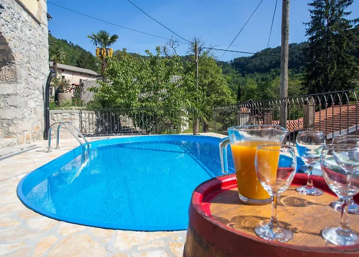 In Lovranska Draga Mit Grossem Kamin By Interhome Holiday home