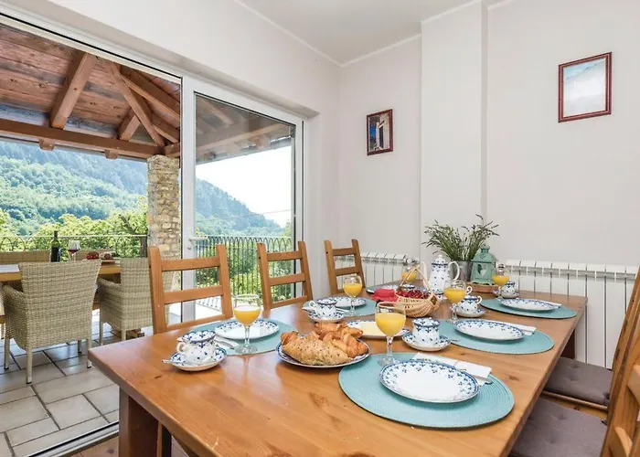 In Lovranska Draga Mit Grossem Kamin By Interhome Lovranska Draga