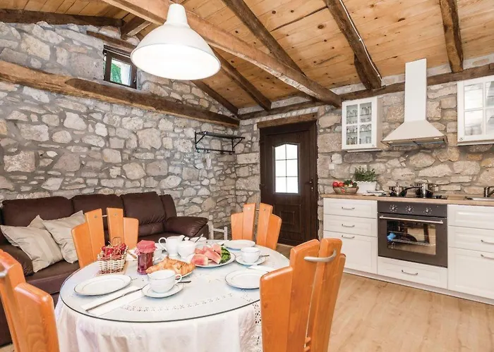 In Lovranska Draga Mit Grossem Kamin By Interhome Lovranska Draga